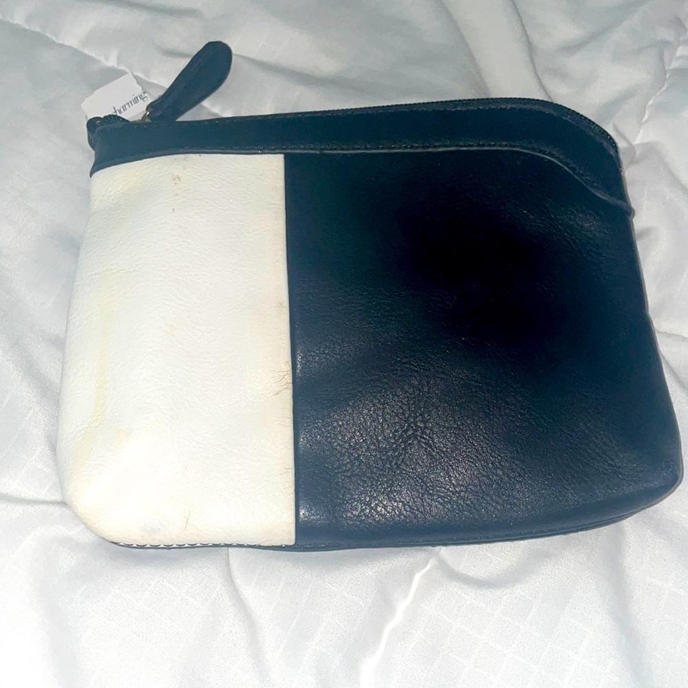 NWT- Black & White Wallet Pouch